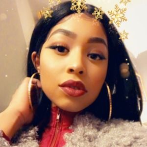 Meet your Posher, Chrissy